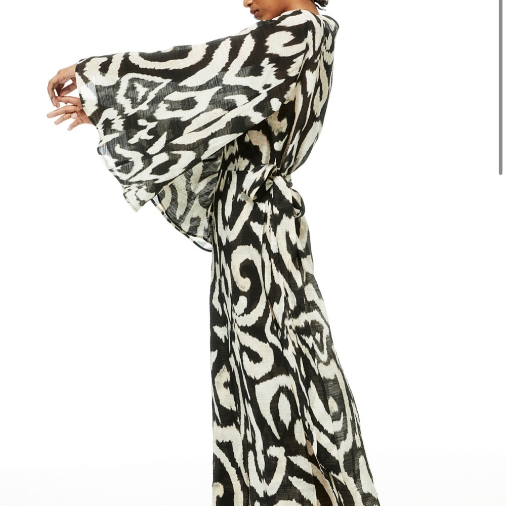 H&M Wrap Black and White Patterned Maxi Dress